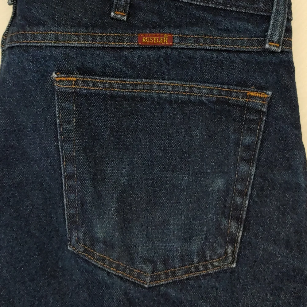 Rustler Men's Size 38W 100% Cotton Straight Legged Jeans